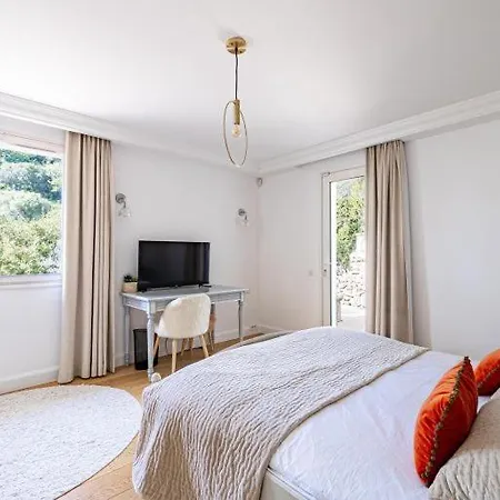 Before Making A Reservation Request, Must Read Profile Host Section At Bottom Of Page, Otherwise Your Request Will Be Refused ## Luxury In ## * Cannes