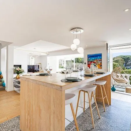 Apartment Before Making A Reservation Request, Must Read Profile Host Section At Bottom Of Page, Otherwise Your Request Will Be Refused ## Luxury In ##